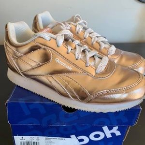 Girls Reebok classics